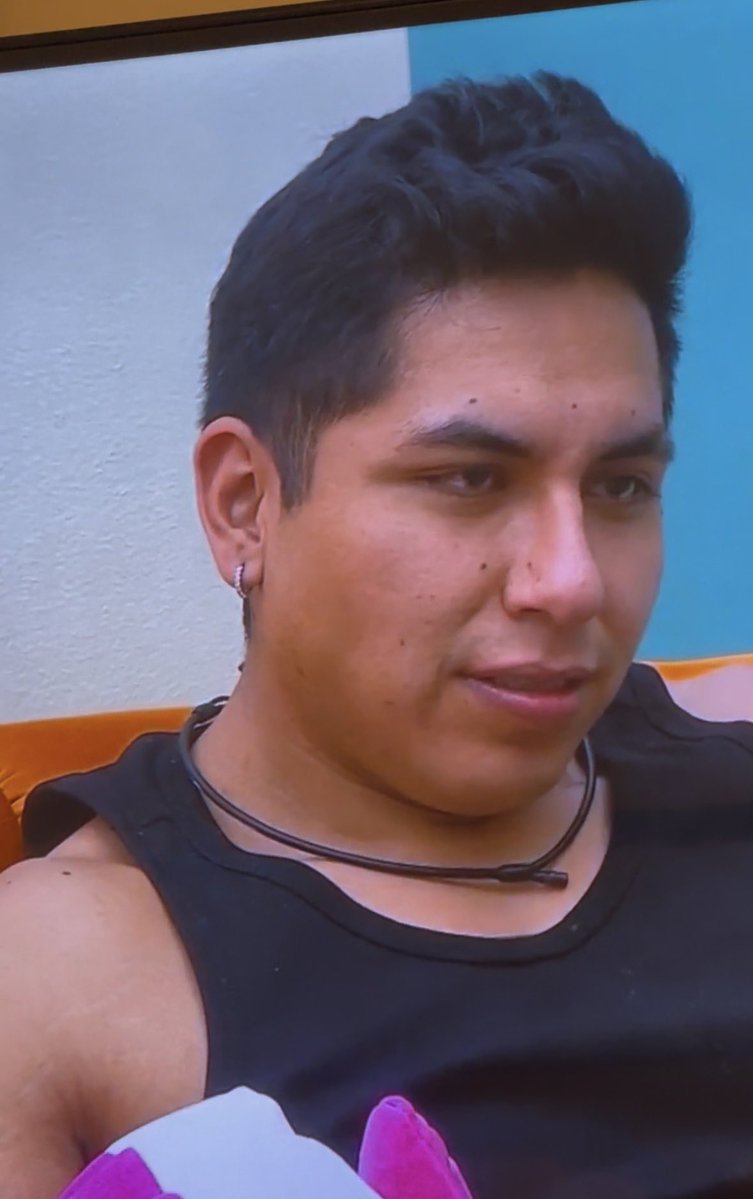 Anairam_C7's tweet photo. Se vale votar x quien quieran menos por este despreciable ser, típico espécimen del machito, gandalla, todas mías mexicano.
Solo votan x él:
- gente sin educación básica
- personas sin cerebro
- chilitos halitosicos
- las urgidas 
- su familia
- pndjxs
#LaCasaDeLosFamososMéxico https://t.co/eNZxHPoBgi