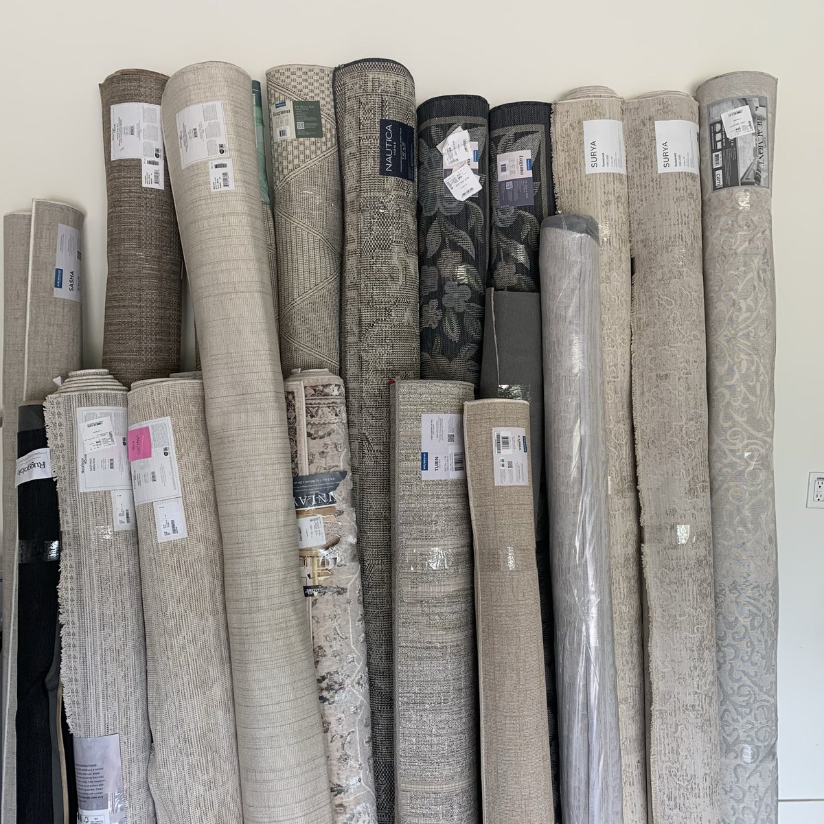 Cwell214's tweet photo. Made my first sale today from the new pallet of rugs. All in for 24 rugs was $490. I recouped ~30% of my cost today in one sale of 2 rugs. Have a couple people lined up to come tomorrow as well. Lots more to sell, but excited about the trajectory for sure! https://t.co/PiUwyA4W1O