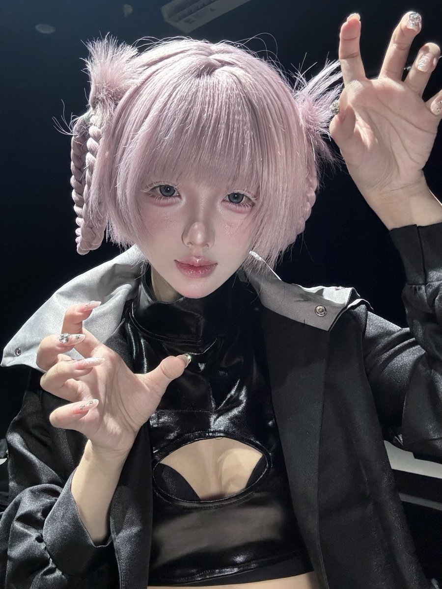 ieninak's tweet photo. #よふかしのうた #ななくさナズナ #七草ナズナ https://t.co/nN2qBGFU45