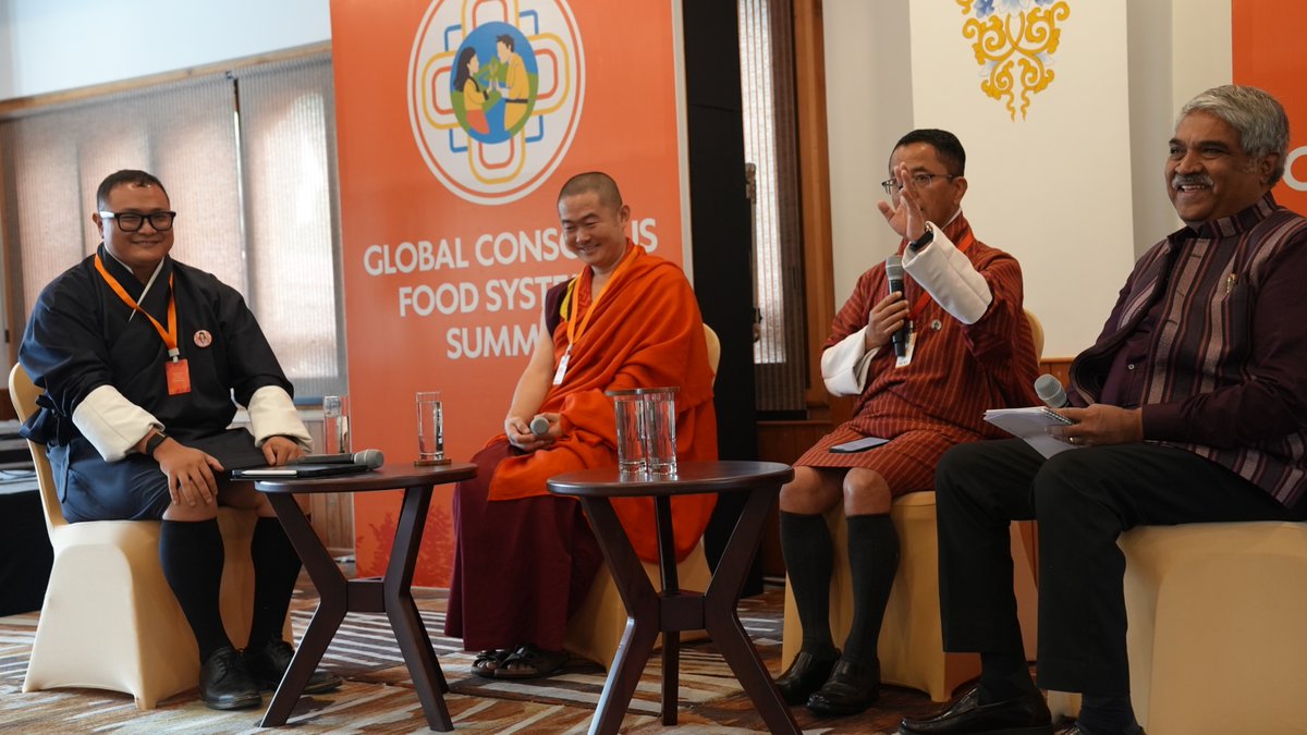 UNDP_Bhutan's tweet photo. #Day3 of Global #ConsciousFoodSystems Summit opens w/ a conversation on "Cultivating Happiness: Gross National Happiness as the Blueprint for Food Systems Transformation". It explored how #GNH can inspire food systems transformation rooted in wellbeing, balance & sustainability. https://t.co/K6Zj9Xk3Gw