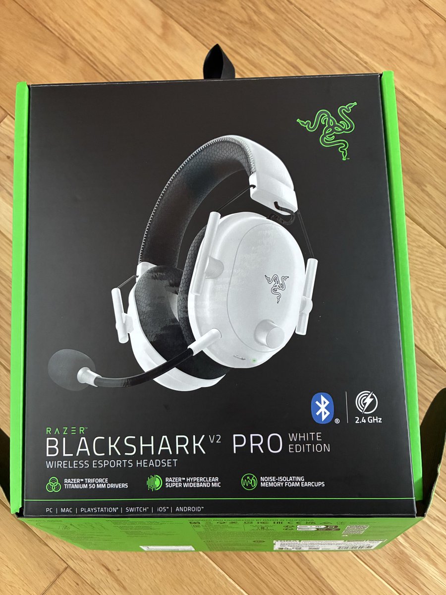 nokking333's tweet photo. ブックオフで7000円で売ってたから試しに買ってみたら音よすぎて感動してる！

前任者どんな人が使ってたんだろ...ってのは凄く気になるけど...笑 https://t.co/piXCPTjVOe