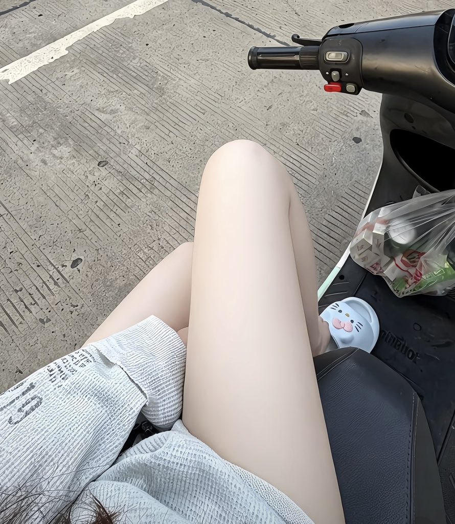 Xianyingzhichen's tweet photo. 溜达偶遇去🤪🤪 #泉州 https://t.co/8RLwvwSu6f