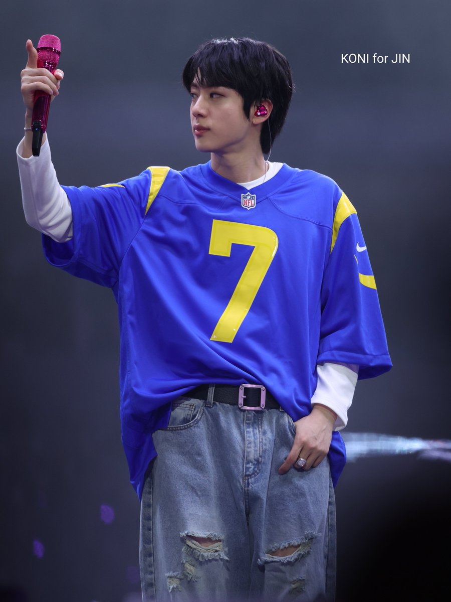 btsforever1207's tweet photo. 260902 BTS ARIRANG LA preview  

#BTS_WORLDTOUR_ARIRANG_LA #방탄소년단진 #JIN #진 #BTS_WORLDTOUR_ARIRANG https://t.co/fvXKtZNtJ7