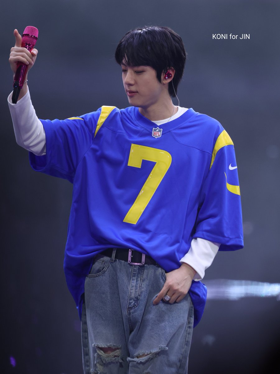 btsforever1207's tweet photo. 260902 BTS ARIRANG LA preview  

#BTS_WORLDTOUR_ARIRANG_LA #방탄소년단진 #JIN #진 #BTS_WORLDTOUR_ARIRANG https://t.co/fvXKtZNtJ7