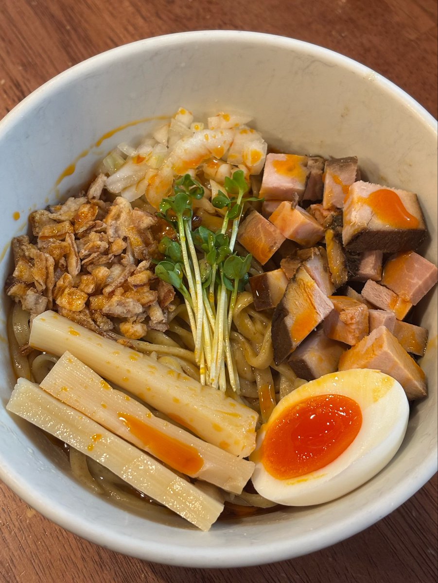 328thesecond's tweet photo. 本日の夜営業の限定は

辣油まぜそば

炙りチャーマヨ丼
です！

よろしくお願いします🙇 https://t.co/2itn1RjHtK