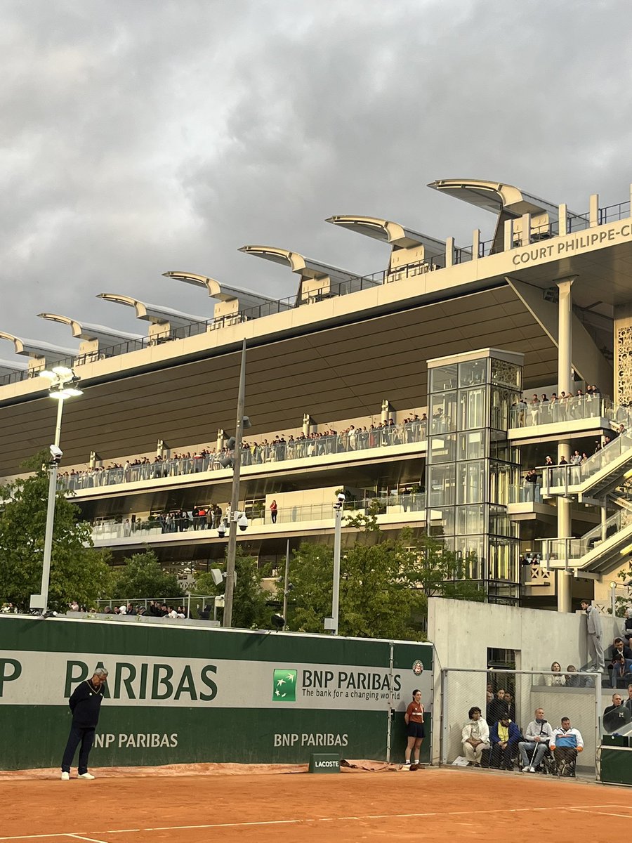 AvantageTennis_'s tweet photo. Les joueurs que tout le monde veut voir sur les plus grands courts, ça devrait être la norme dans les tournois. 

On éviterait des situations comme le Hurkacz-Fonseca d’il y a deux ans à Roland-Garros. https://t.co/UXxT17fQWz