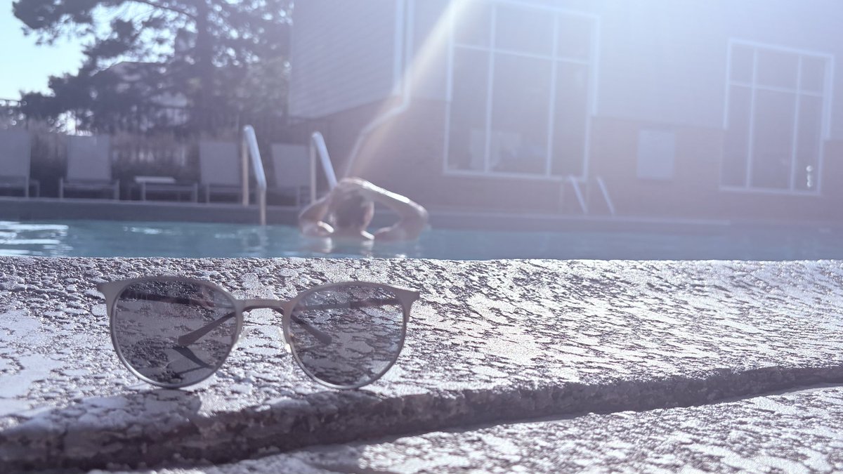 Drewspicschi's tweet photo. Just enjoying these last few days of summer! Thanks to @mcecreations one of my fave suits! https://t.co/oStGXygCRo