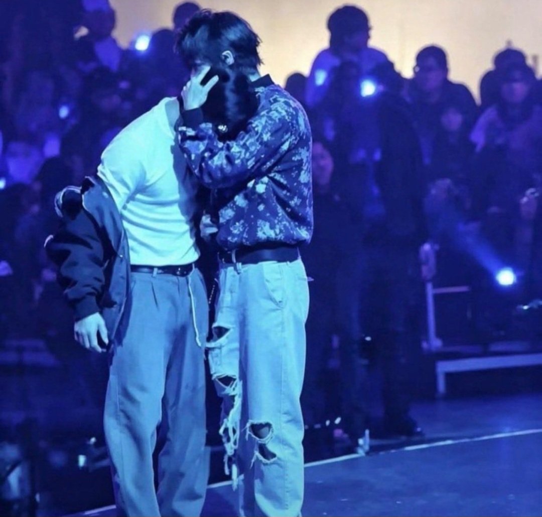 HopeTK000's tweet photo. Even if you didn't know TK, this is genuinely a beautiful photo. https://t.co/zH8m0z1EoE