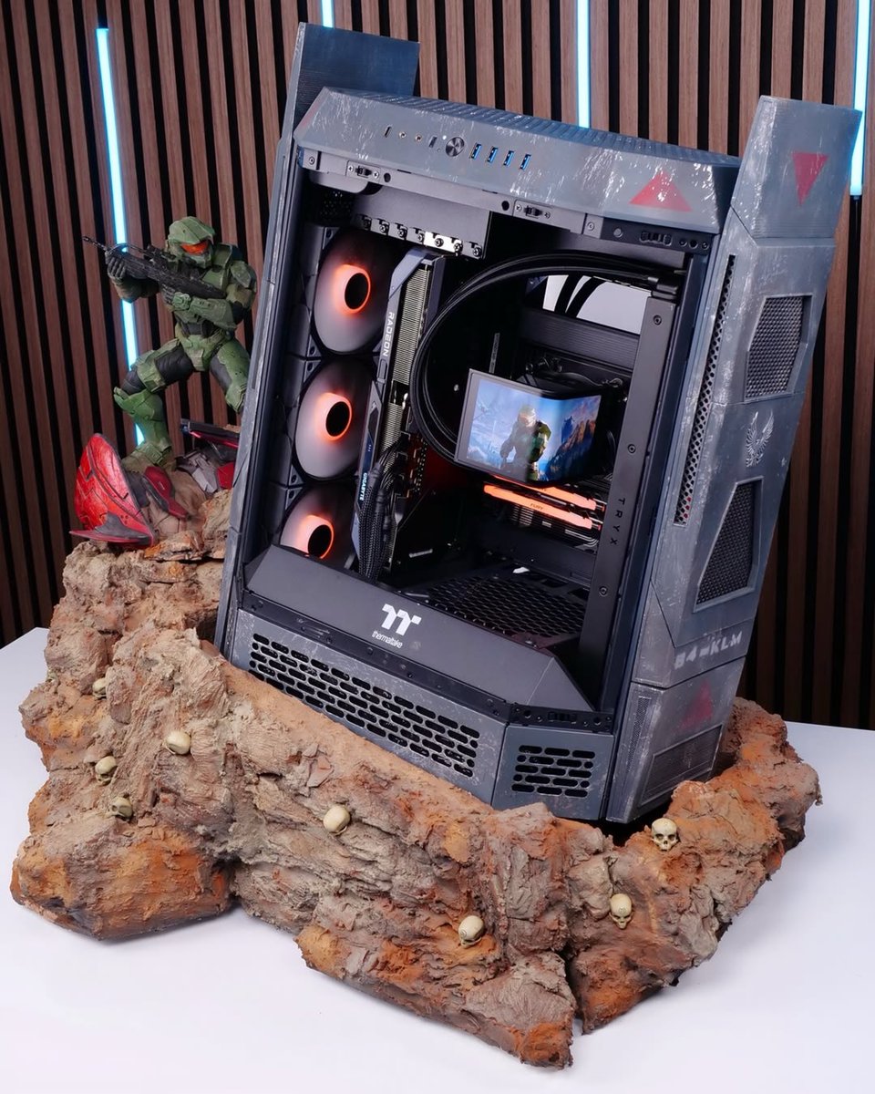 GIGABYTE_DE's tweet photo. GIGABYTE AORUS INFINITY AERO ELITE GiMATE AI TOP GAMING POWER 😎

Dank an 💘🛠📸🎥💻Cr: @ battlerigs @ aorus_turkiye

#GIGABYTE #AORUS #custompc #pcgaming #setupwars #gaminglife #AORUSINFINITY https://t.co/6aazIFilTD