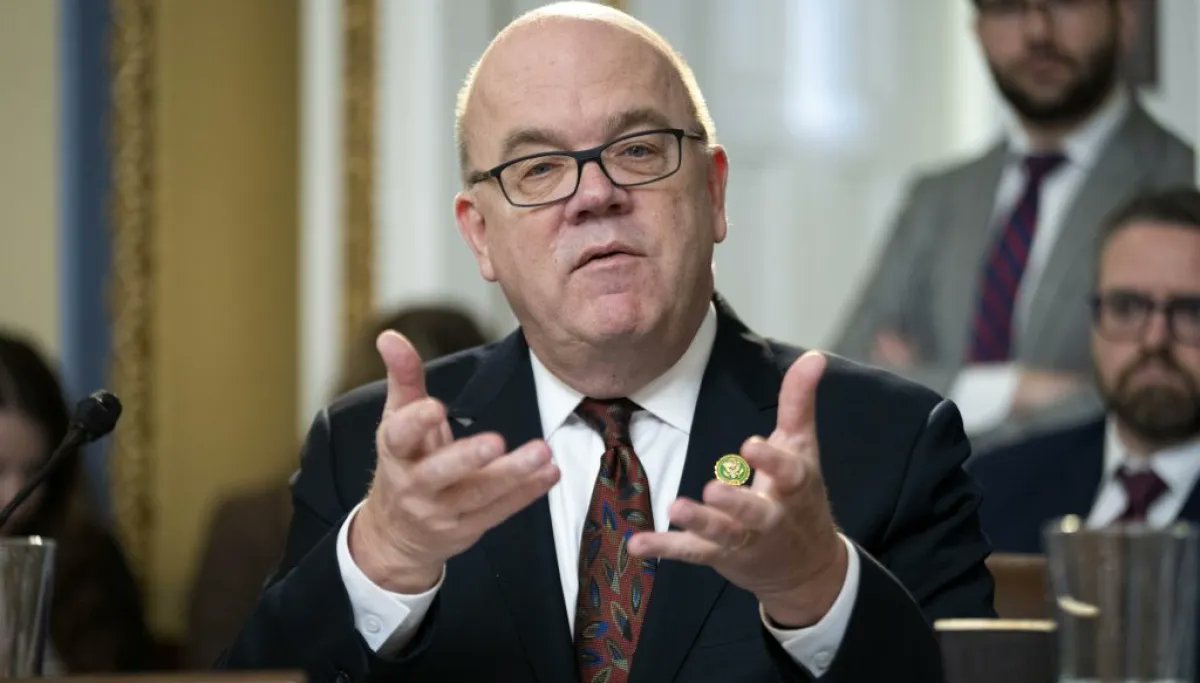 Votewiser's tweet photo. Representative James McGovern (Democrat) https://t.co/uwZ9gJy0wm
Jeffries ally turns back to centrist who voted to condemn DSA
Learn more: https://t.co/kLJgy3PosJ https://t.co/AydFxoVzvW