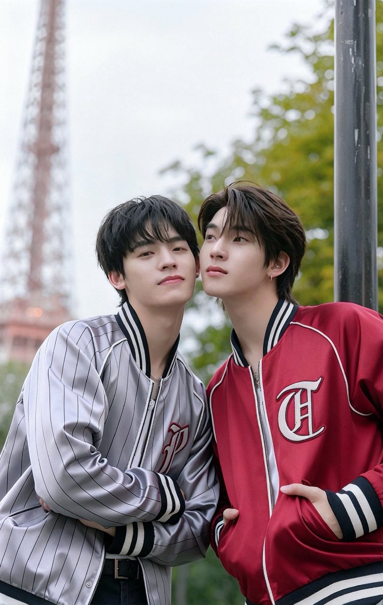 khanannnnnnn's tweet photo. “ปารีส เมืองแห่งศิลปะ ความรัก และแฟชั่นระดับโลก”

[ #teeteepor | #twnpich | #porsuppakarn ] https://t.co/0pRb3aFxIP