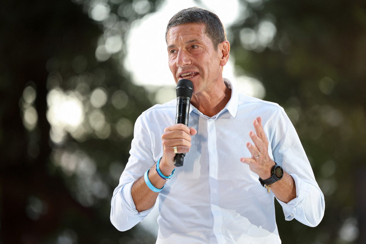 BFMTV's tweet photo. 🔴 EN DIRECT
"J'ai la gagne": David Lisnard se dit prêt pour la présidentielle de 2027
https://t.co/j1dgvWoKtO https://t.co/8jfFWr7EDE