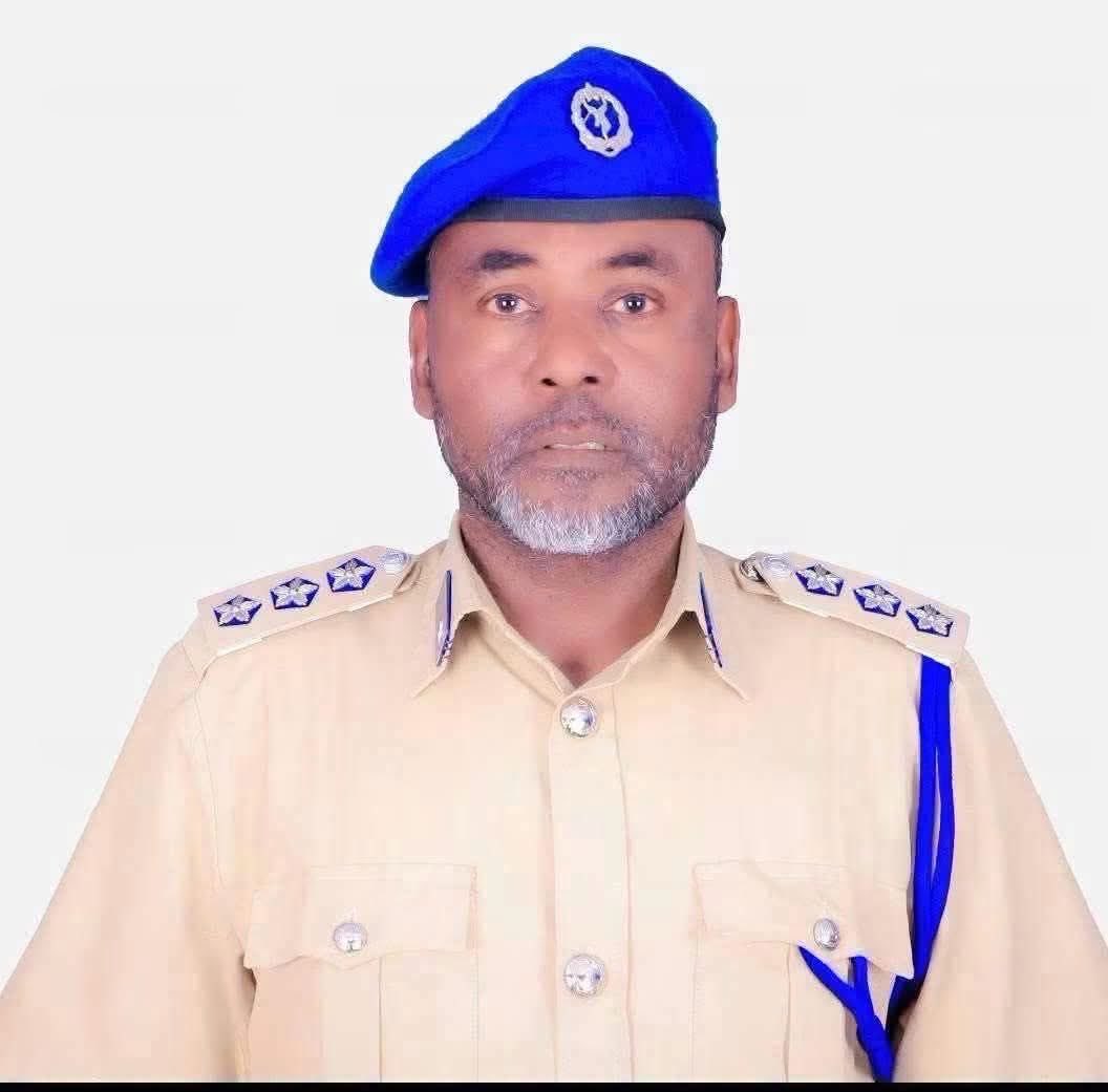 Puntish54's tweet photo. DEG DEG Ninkaan oo Ay qaraabo Yihiin Taliye Niishow iyo Ciidankii la Socdey ayaa u Gacan Galay Ciidanka Koonfur Galbeed garabka Laftagareen 

Tirada Maxabiista Ay Hayaan Garabka Laftagareen Ayaa gartey 10  Nin oo Ay Ku Jiraan Sarakiil Ciidan https://t.co/i0RN5hUoX0
