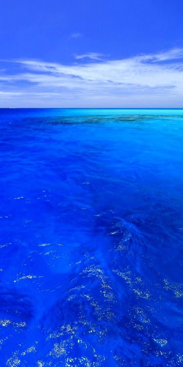 hawsett4's tweet photo. Endless ocean, endless peace. https://t.co/4xLwv8l7lM