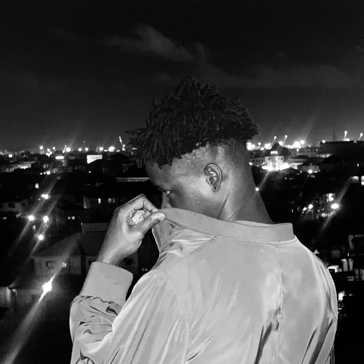 superstarMENAA's tweet photo. Eyy. https://t.co/cxFarBPYWb