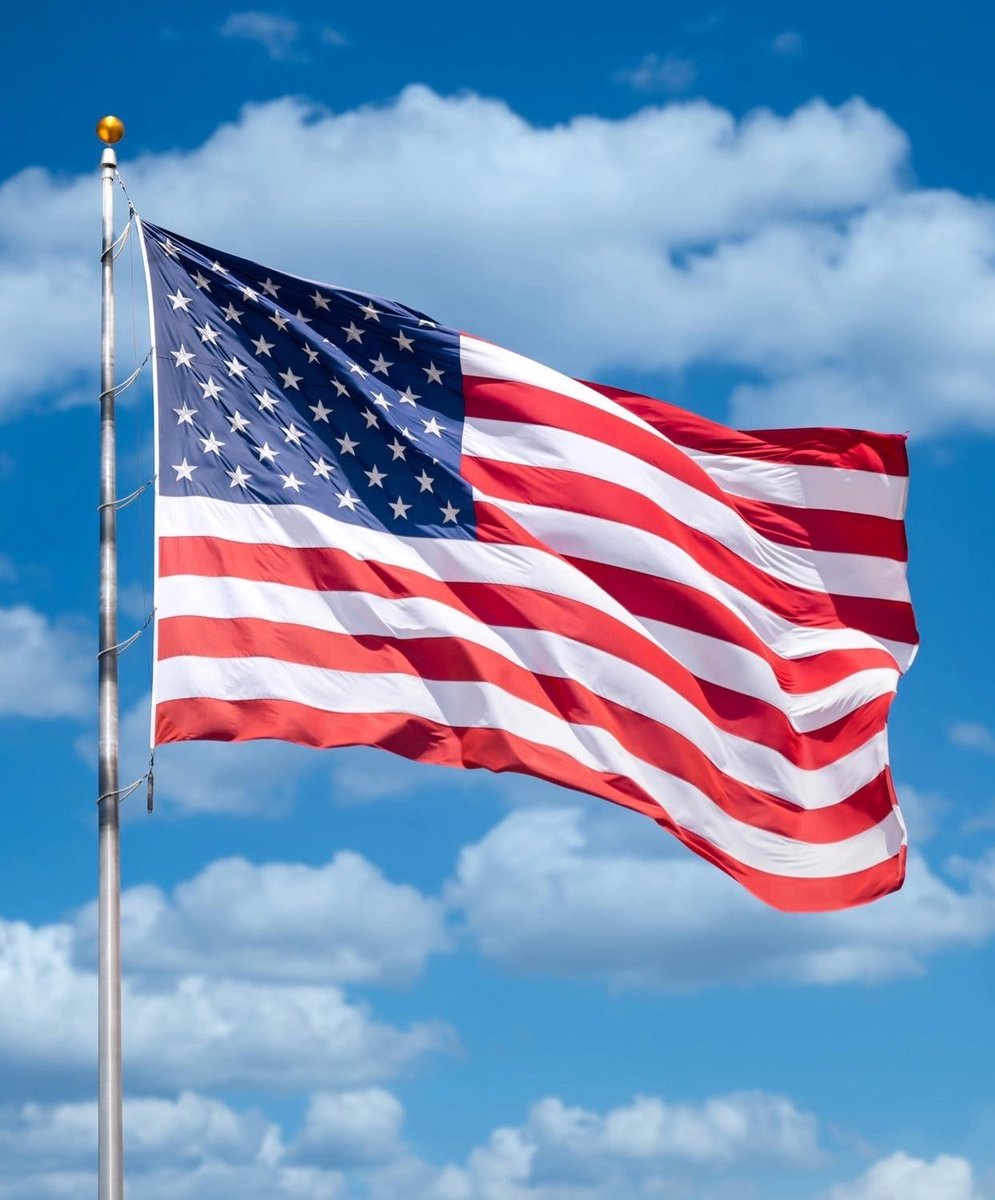 BRICSinfo's tweet photo. JUST IN: 🇷🇺🇺🇸 Russia responds to US demands to "stay away" from Iran:

"We will maintain and further develop these friendly and partnership relations." https://t.co/Bpm2QcTv9W