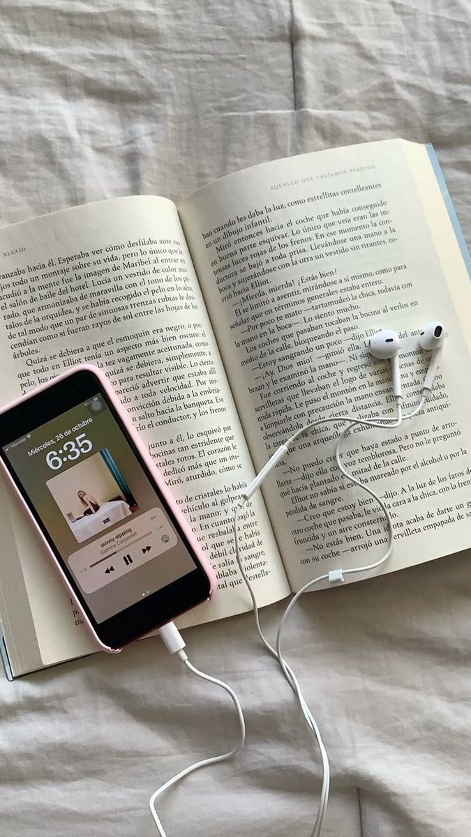 Larasvisusls's tweet photo. One book a month may seem small, but it can quietly transform your entire life. https://t.co/8G4FSgWCOS