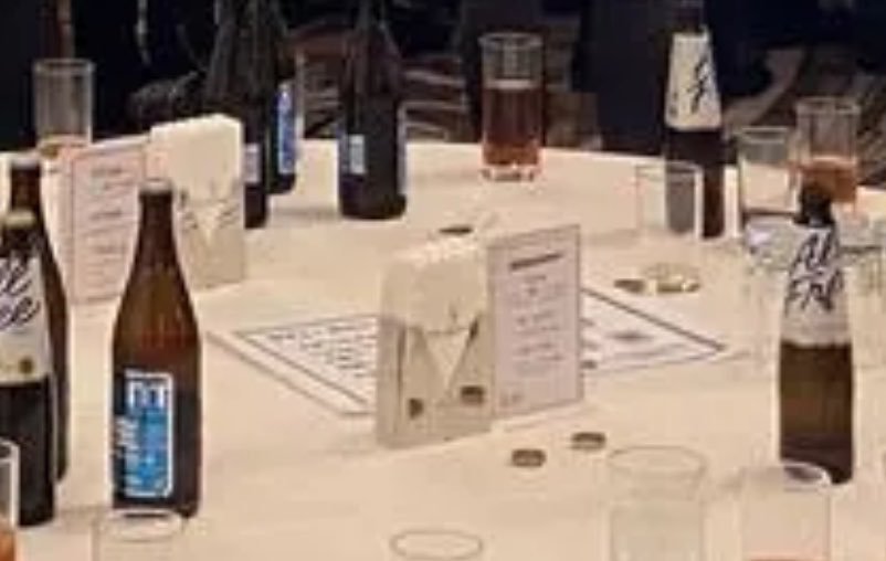 iloveyoulove777's tweet photo. 古謝玄太、ビール飲み放題の違法パーティ🍻🍻🍻

腐り切ってる❗️ https://t.co/bCdR8dlOx5
