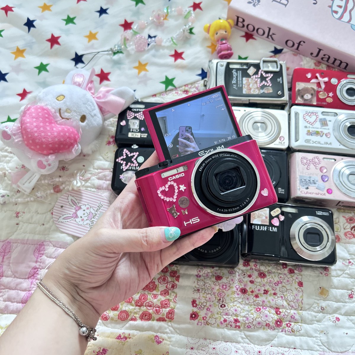 _ggoodgirll_'s tweet photo. รี+ป���ก 🍮✨ลดเพิ่ม100บาททุกตัววว✨
 น้องๆเข้าใหม่Drop todayy 19:00 naka ราคาน่ารักสุด🍡
🍥ราคาเริ่มหลักร้อยเท่านั้นคับ🫰🏻🤍

#กล้องดิจิตอลมือสอง #กล้องดิจิตอล #กล้องดิจิตอลเก่า https://t.co/EAdVOXLph2