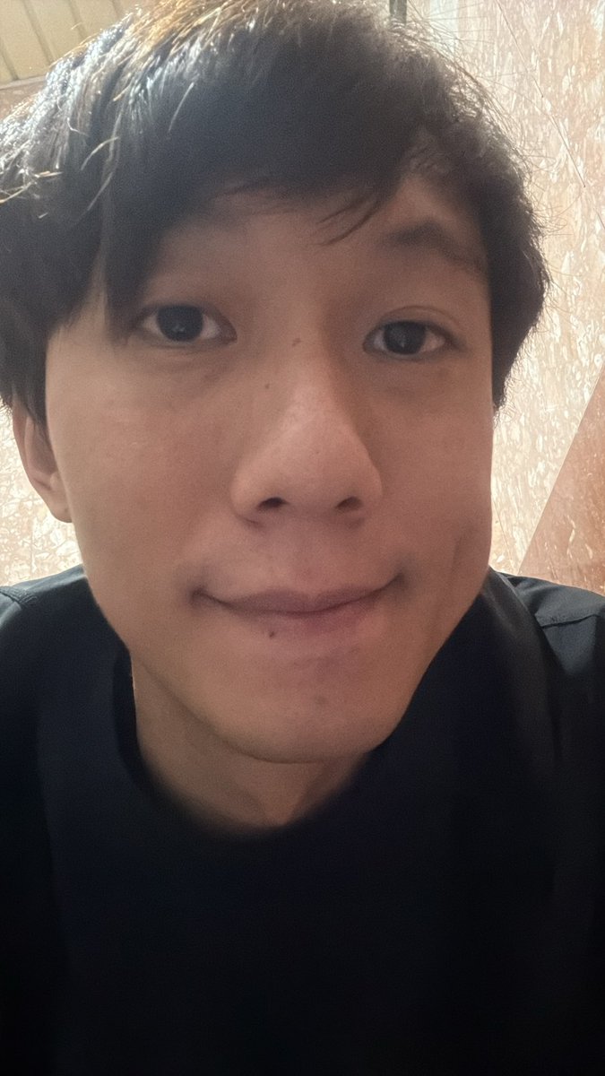 Andy1026542's tweet photo. 想下班啦 https://t.co/EJJZhI49J0