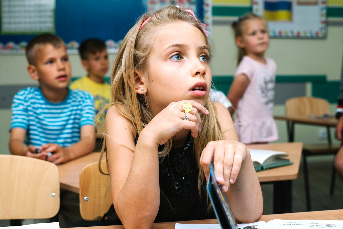 dchicapardo's tweet photo. En el contexto del proceso de atención, ¿qué factores pueden ser determinantes? ¿Qué respaldo científico lo justifica?
@edutopia publica un análisis basado en las evidencias al respecto así como estrategias para trabajarlas en clase. ⬇️
https://t.co/OFOk3eUstd https://t.co/zTrlZx5y5M