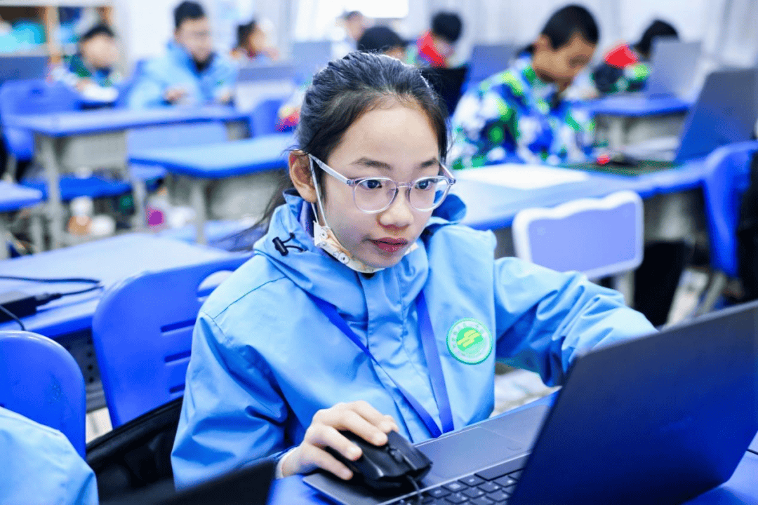 ShwetaS13914971's tweet photo. Join our campus coding workshop this Saturday! Learn basic Python from seniors, grab free coffee u0026 snacks—perfect for beginners to kickstart their coding journey. Sign up via our bio link before Friday! https://t.co/zJAMZ5OZu7