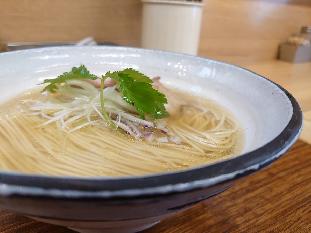 sumizome_ramen's tweet photo. 中華そば 心さん@東京都府中市清水が丘

227.
『白中華そば』
1,000円

☆初訪問☆

9月3日(木)の昼食ヾ(⌒(ﾉ*'ω'*)ﾉ

御馳走様でしたm(_ _)m https://t.co/bUFYmOBfUC