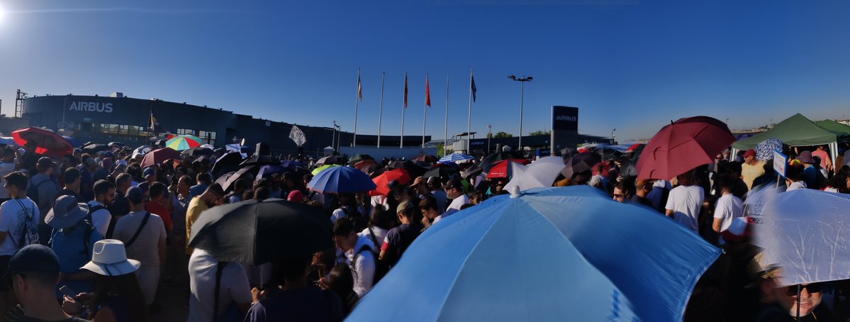 RubenGlezM1's tweet photo. #AirbusHuelga https://t.co/XMzWP0Da0X