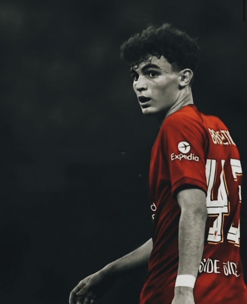 LFCTransferRoom's tweet photo. 📲❤️ 𝗦𝗢𝗖𝗜𝗔𝗟 𝗠𝗘𝗗𝗜𝗔 - Stefan Bajcetic shares a message on Instagram:

“Dear Liverpool fans,

I never planed to write a goodbye message, because I was where I always wanted to be.

The love you have gave me throughout the 5 years I spent in Liverpool has been incredible, it's easy to show love when things go in the right direction, but as you know it hasn't always been the case with me, and you have been there for me at all times.

I fought all the injuries and adversities with the motivation of paying back the love and trust you showed me over this period, but unfortunately I couldn't.

In life sometimes you need a change and thinking of myself and my family I think it's time, the memories I've had with this club will stay with me forever and I'm glad I will be able to tell my kids I played in the best club in England.

We will never know what could have been but my period here has helped me mature and grow as a person and as a player, from what I was when I arrived at 16 to now it's a completely different person, I lived with a scouse family that showed me how special this city and people are, and I can proudly say I will always have a little bit of that in me.

So thank you for everything from the bottom of my heart, me and my family will always be reds.

To all my teammates, from the ones I had in the u16, u18, u21 to the first team, everyone has helped me so much over the years and I keep friends for life.

Playing with you guys has been such a privilege and a constant learning experience. Thank you for always helping me.

To the staff and managers I had over the years, each one of you help me develop so much.

This club is a massive family and it wouldn't be with all the people that work for it, from chefs, kitchen staff, player care, groundskeepers, media, kit man, and all the hundred departments this club has, everyone makes out life so much easier and keeps this club as big as it is. I will miss you so much.

Physios, doctors, medical department, what can I say, unfortunately we got to spend so much time together, we lived so many ups and downs, and you have always gave your best for me, I will always be grateful.

This club will stay in my heart forever.
Once a red, forever a red❤️”