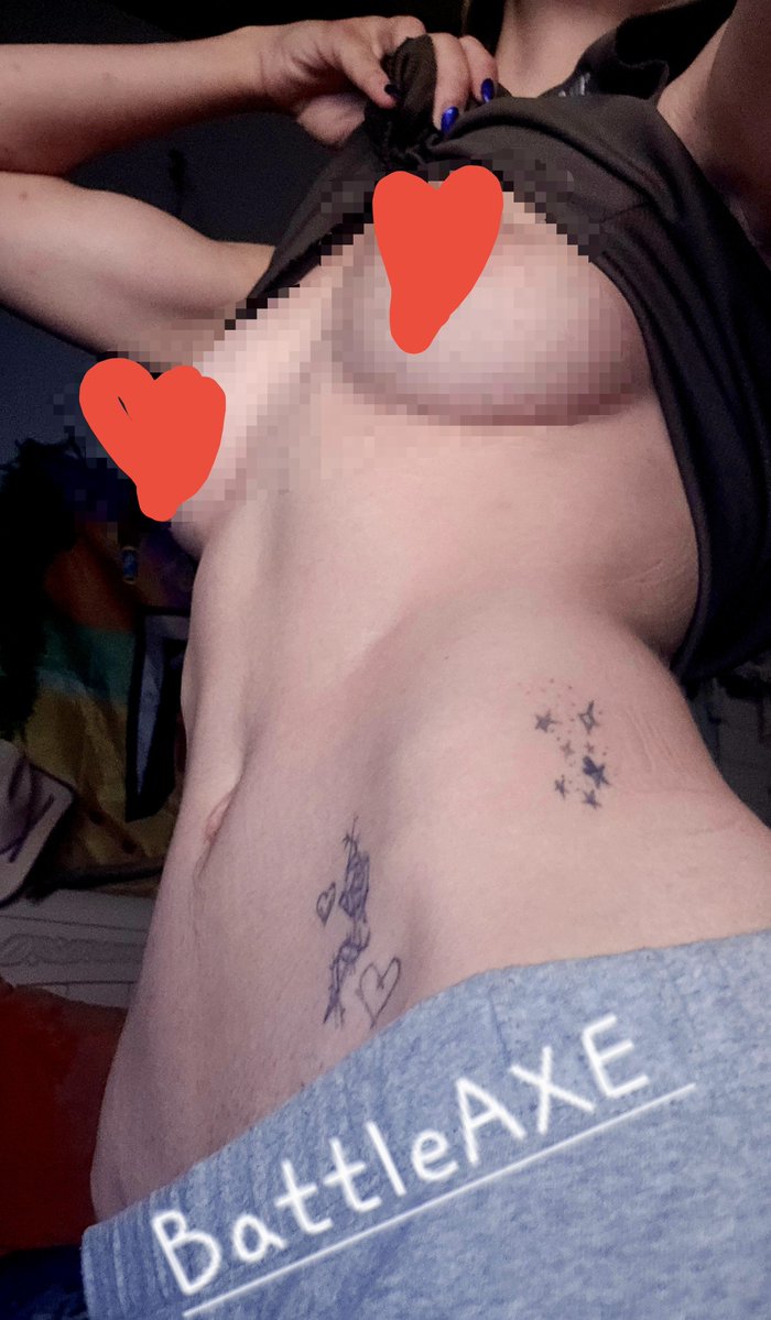 _Battle_Axe_'s tweet photo. Man, I gotta get back to the gym .. 

#telegram #nsfw https://t.co/6a6AAQjF4v