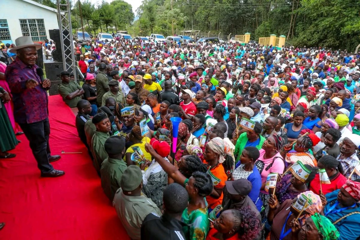 joelbroownii's tweet photo. A government that supports vulnerable residents while improving public services creates a broader foundation for inclusive development across the county. Italanyi Delivers 60MGrants #GovernorBarasaDelivers Kazi Tu County037 https://t.co/LcnUY2U9LM