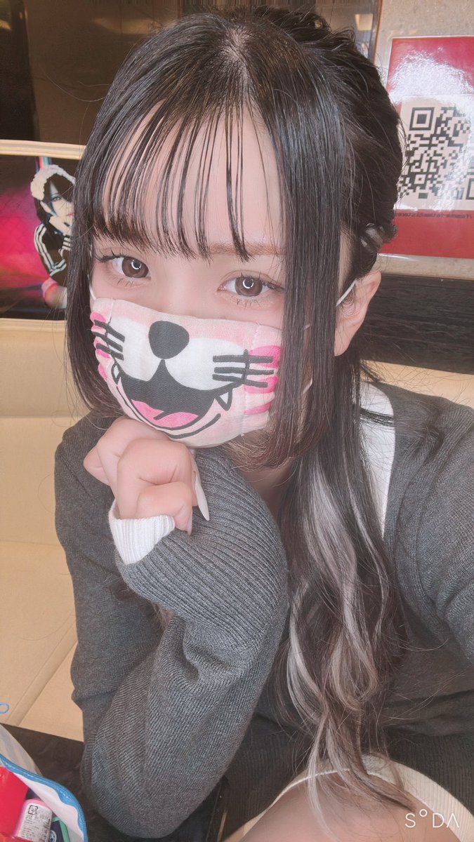femme_fatale19's tweet photo. 本日の #ふぁむふぁ オープンしました！

🤎17~21 てんてん @tentensb 
💜17~22 しゃるる @Charrrruru 
♥️19~23 てんちょ @riu_femmefatale 
💚19~23 ベニ @beni__chu 

ご来店をお待ちしております！
 https://t.co/DjrzuBtvn1 https://t.co/BEd3UKkEGx