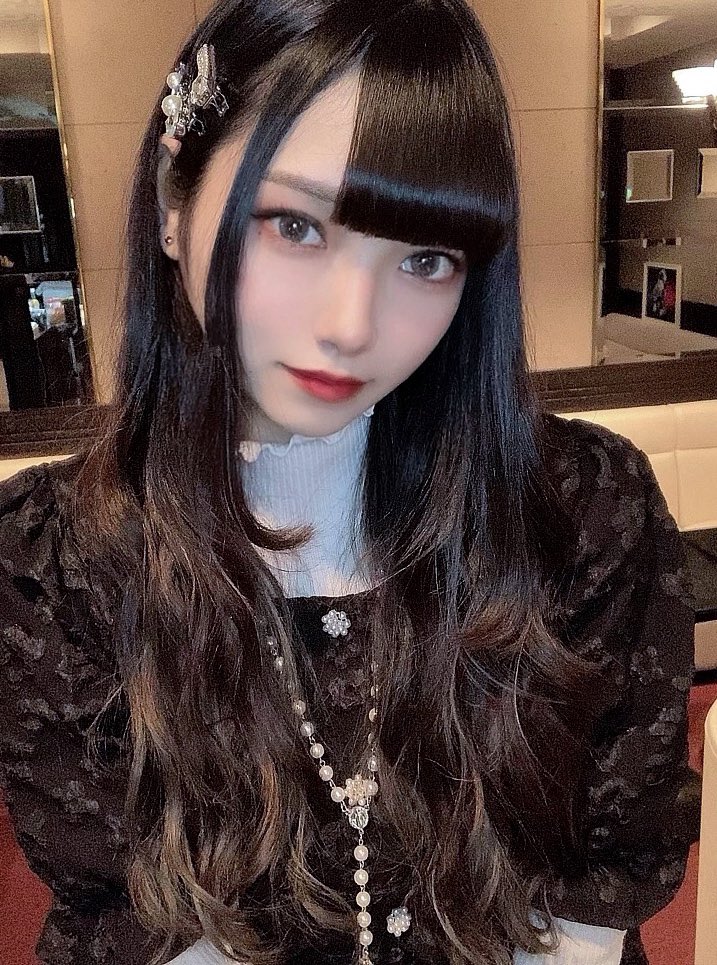 femme_fatale19's tweet photo. 本日の #ふぁむふぁ オープンしました！

🤎17~21 てんてん @tentensb 
💜17~22 しゃるる @Charrrruru 
♥️19~23 てんちょ @riu_femmefatale 
💚19~23 ベニ @beni__chu 

ご来店をお待ちしております！
 https://t.co/DjrzuBtvn1 https://t.co/BEd3UKkEGx