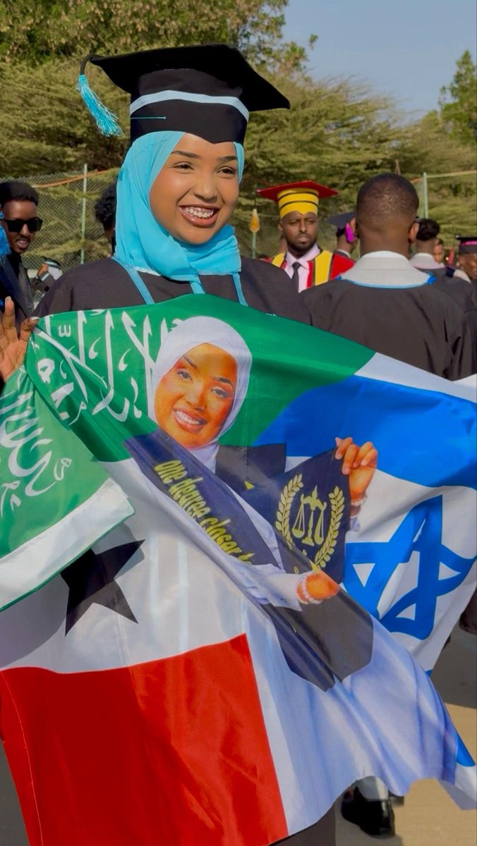 SirSomaliland's tweet photo. Hargeisa, Somaliland
A young woman named Marwo AbdiHakin, a Law graduate, took her graduation day as an opportunity to further celebrate the relationship between Israel and Somaliland. She graduated this morning from a university in the capital, Hargeisa. Congratulations to her! https://t.co/s53oMZEQ3M