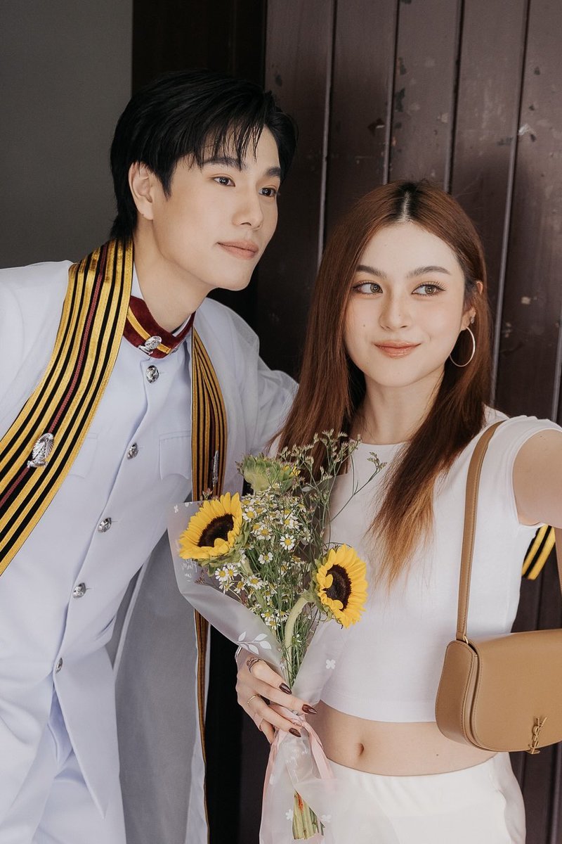 OH_duckyHUN's tweet photo. 2024 💐                                            2026 💐 https://t.co/deiGjjvugh