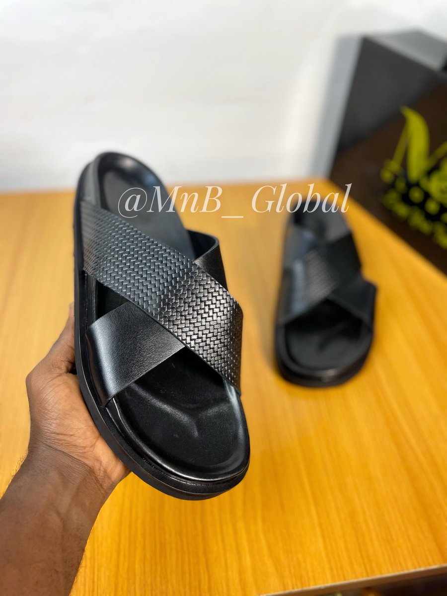 mr_muize's tweet photo. If by any chance these pictures get to your TL, pls repost 🙏🏾

Thank you 🥰

Price: N35,000

Lagos 📍 https://t.co/u3KYioXIK6