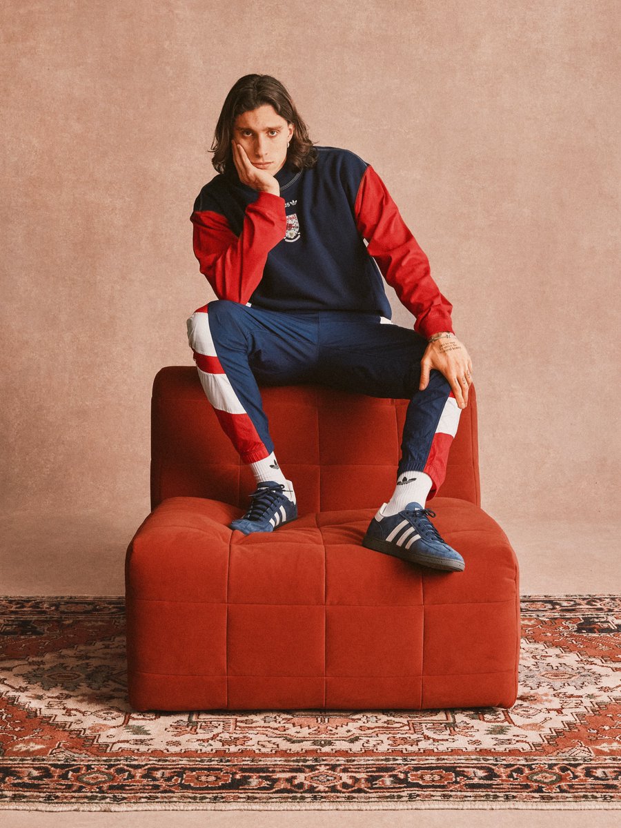 CalafioriFiles's tweet photo. Richy rocking the adidas x Arsenal EQT Collection #Calafiori #Arsenal #adidasfootball https://t.co/DsoHoo1Cu9