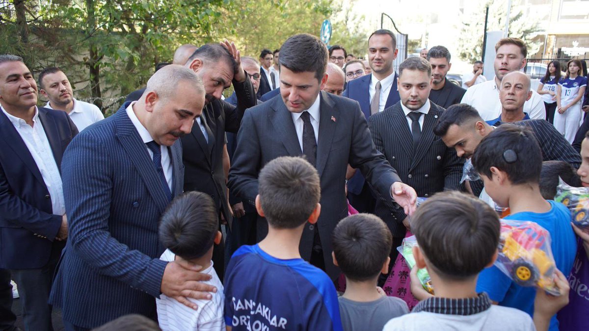 Ulku_Ocaklari's tweet photo. Ülkü Ocakları Genel Başkanımız Sn.Ahmet Yiğit Yıldırım, Ülkü Ocakları Siirt İl Başkanlığımızı ziyaret ederek, ülküdaşlarımızla bir araya geldi. https://t.co/ztXT1ChTG6