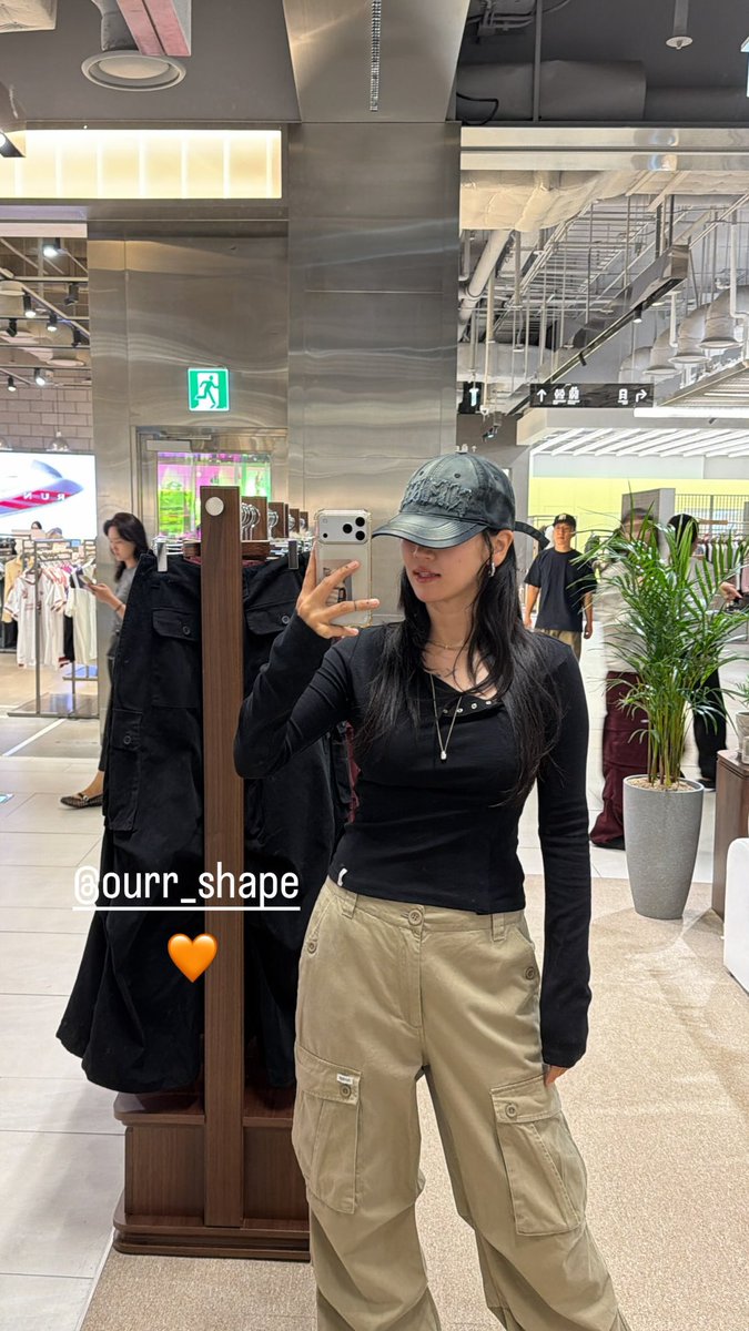 WecanGowherever's tweet photo. 김유빈, 핫펠트
붐업 https://t.co/k5M7FdS9HY