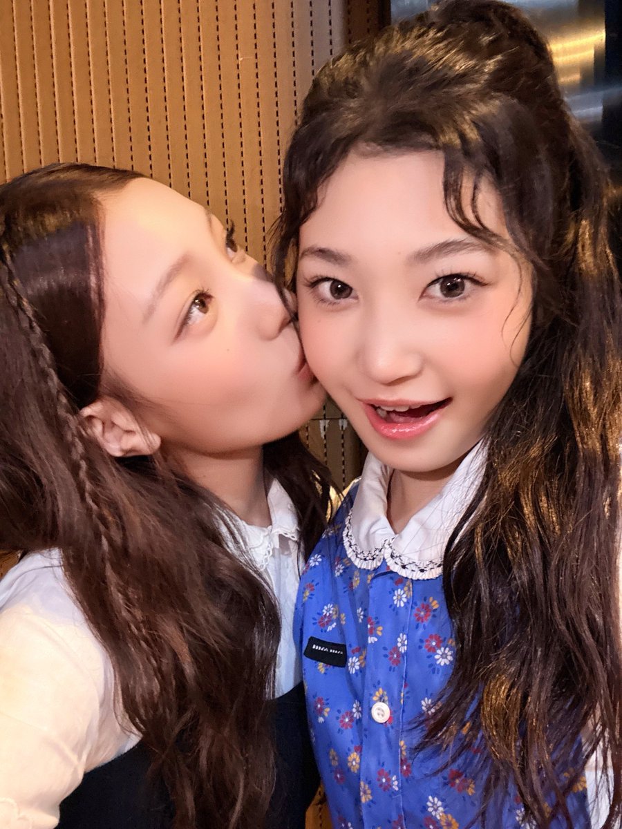 sunshine_08sz's tweet photo. 260903 위버스 사키 포스트 #서연

#튜이드 #TUIDE #서연 #SEOYEON https://t.co/7cYRxAkdUM