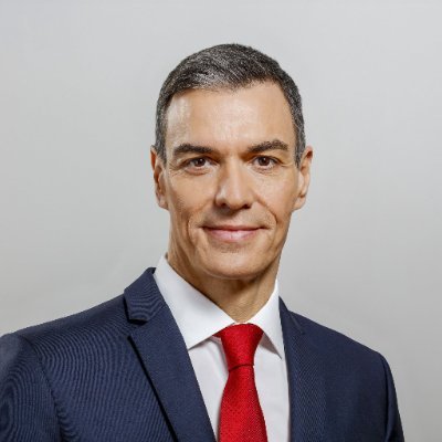 eldiariodedross's tweet photo. Querida 🇪🇸, Pedro Sánchez lleva 8 años en el poder. ¿Cómo analizas su gestión hasta ahora? https://t.co/XBlsqsWJb2