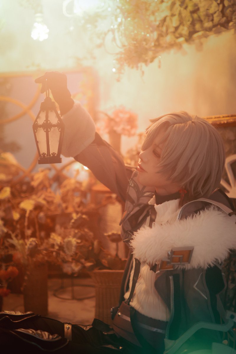 nm__gs's tweet photo. cosplay 
原神／イルーガ

静かな夜に、灯を想う

_____________________
📷 @itsukahanahirak 
#碧が切り撮る世界 #nem_storage https://t.co/4kCQRoBmSm