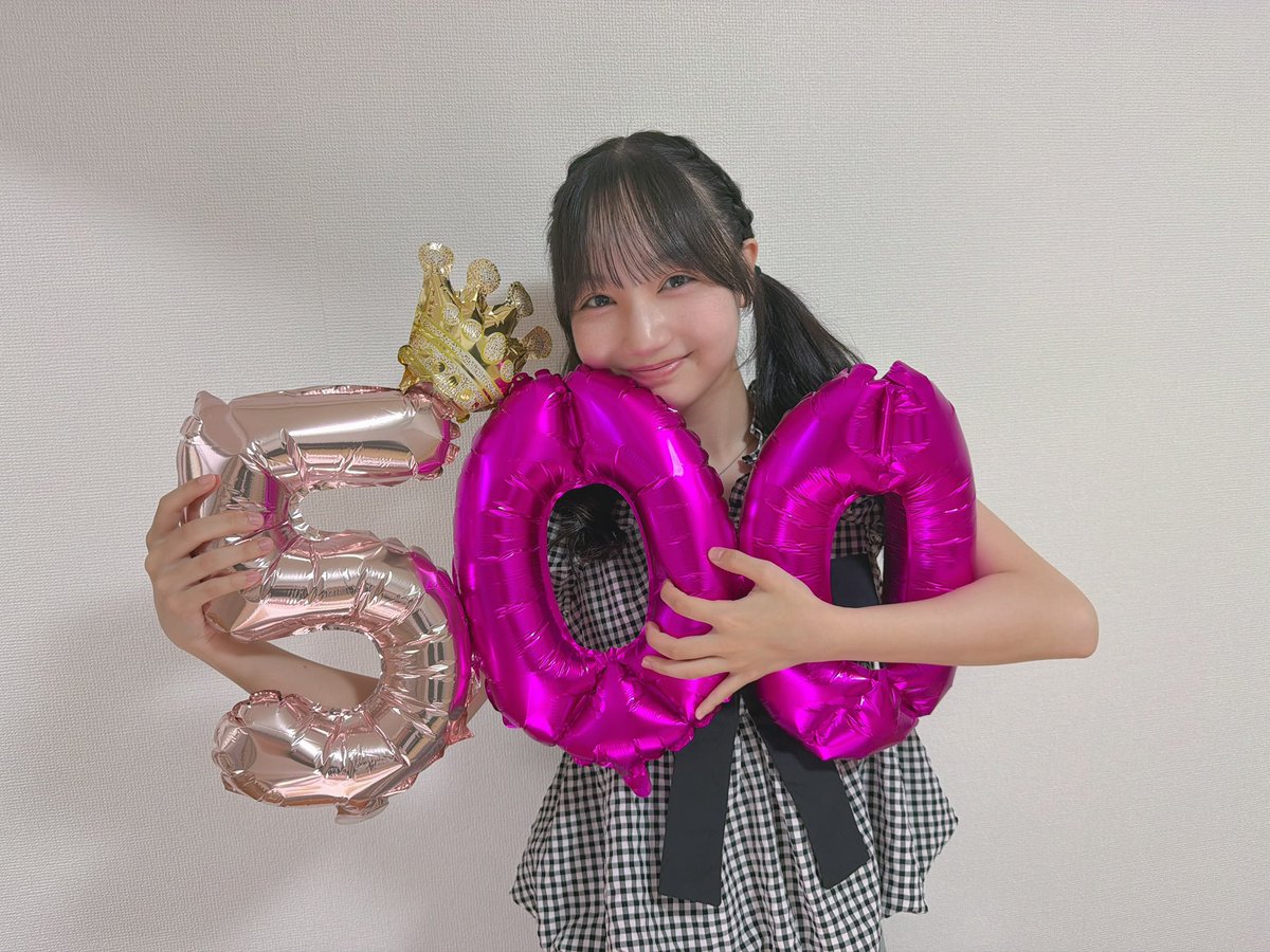 YoshidaMei_0507's tweet photo. 今日でSHOWROOM毎日配信500日目を迎えることができました！！
いつも見にきてくださるみなさん、本当にありがとうございます☺💓
これからも時間が合う時や、少し疲れたな〜って思った時は、ぜひ私の配信で笑顔を貰いに来てください😊✨
 #吉田めい #HKT48 #SHOWROOM https://t.co/DY4T4JIXmW