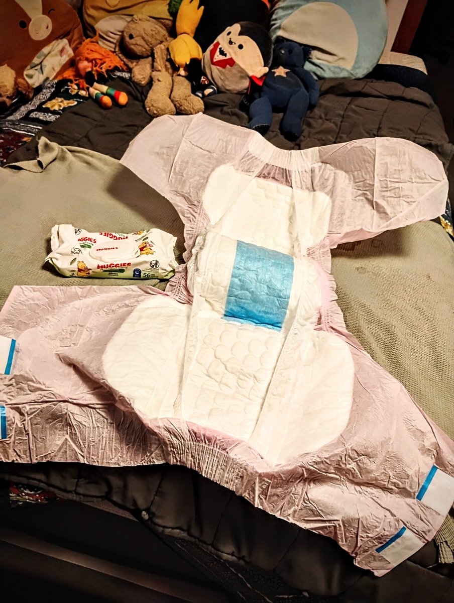 LoveDaddyAbDL's tweet photo. Okay little baby, time to get changed into your diaper for the day! No bathroom trips allowed! 
#kink #kinky #abdl #abdlbaby #abdldaddy #diaperkink #ageplay #diaperbaby #daddykink https://t.co/GK3YqKI9fG