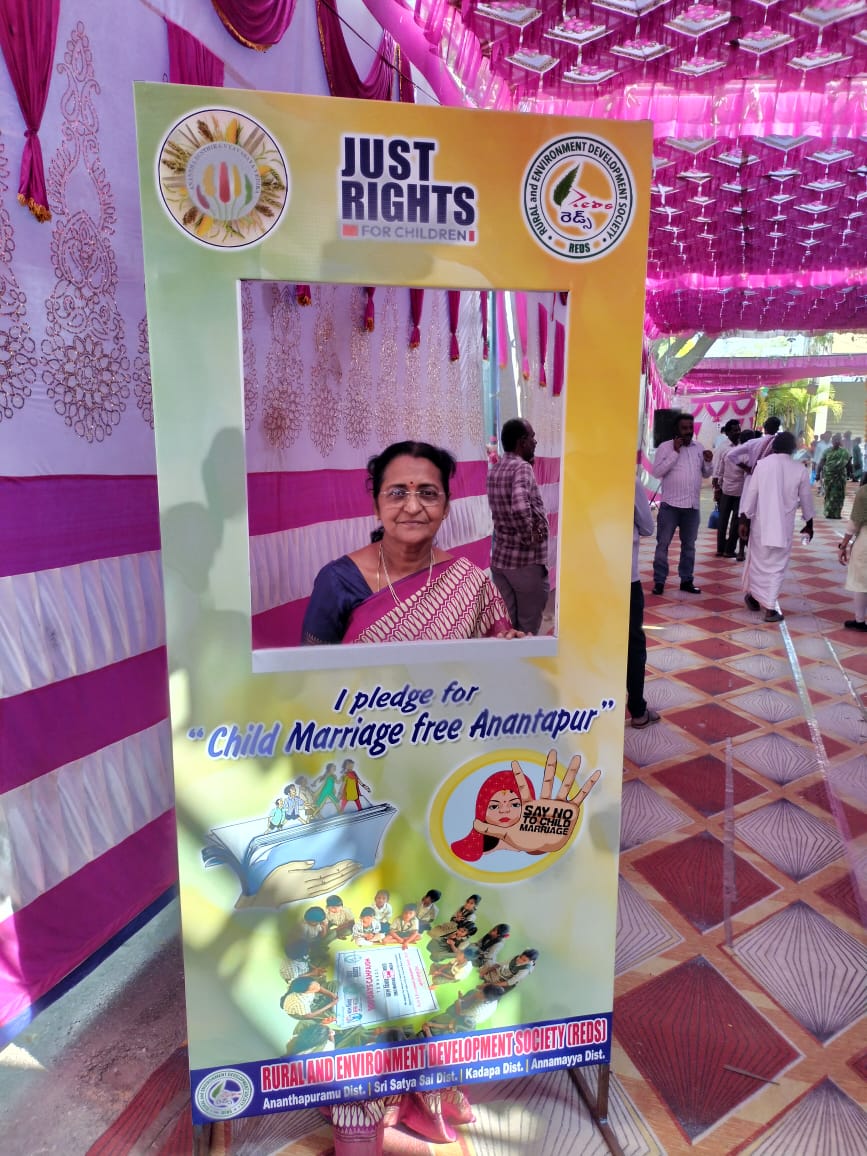 reds_ap's tweet photo. REDS, in association with JRC, conducted an awareness program on the Prohibition of Child Marriage Act. community members and dignitaries took a pledge against child marriage and stood united.
Together say  No to child marriages.
#ChildMarriageFreeIndia #justrightsindia @reds_ap https://t.co/QKsffmW2H6
