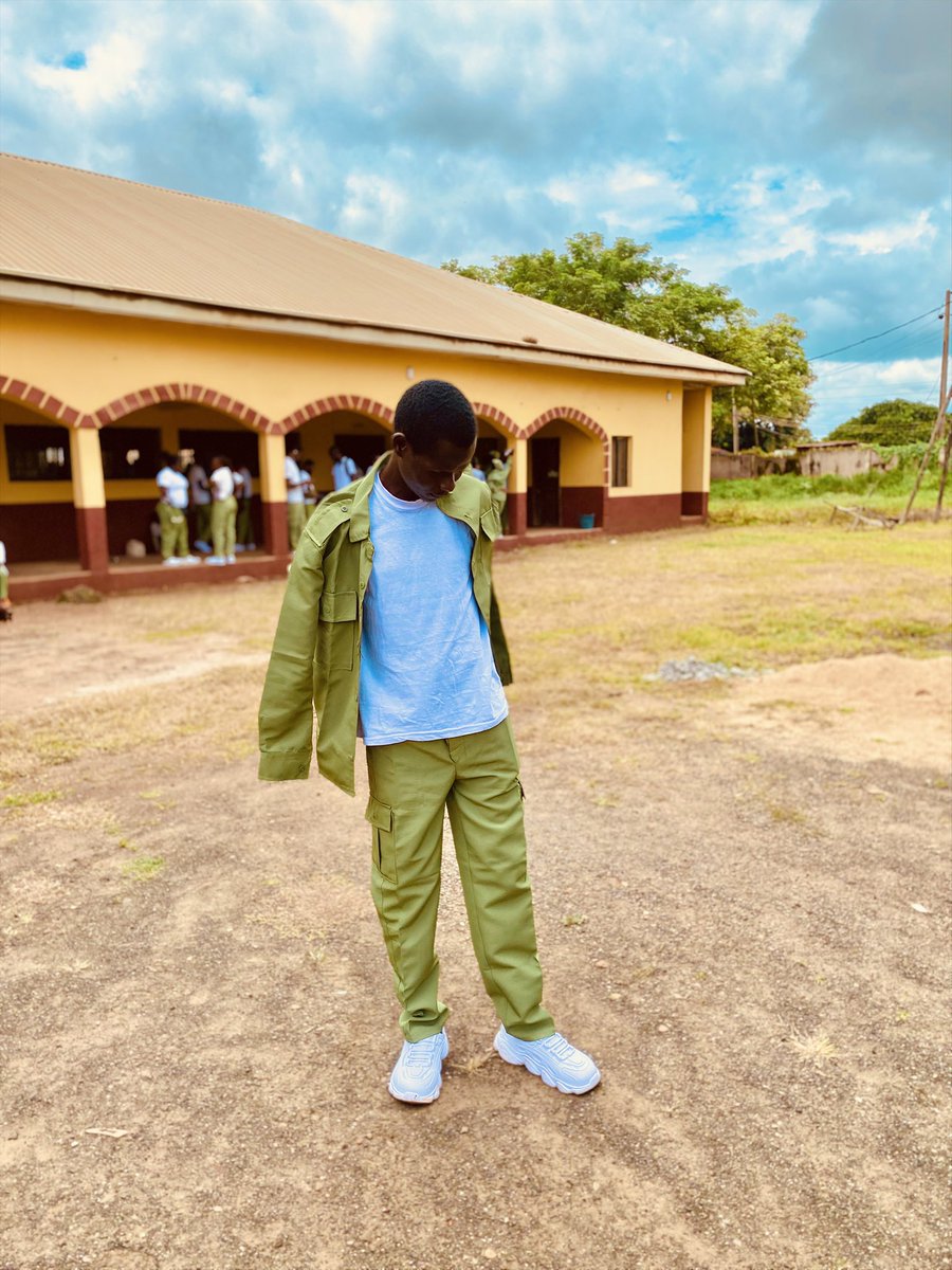 Lawan19's tweet photo. POV: Allawee entered, and I immediately started looking like a responsible adult
#NYSC #CorperLife #Nigeria #NYSC2026 #Corper #ForYou https://t.co/gvLf0DBWHY