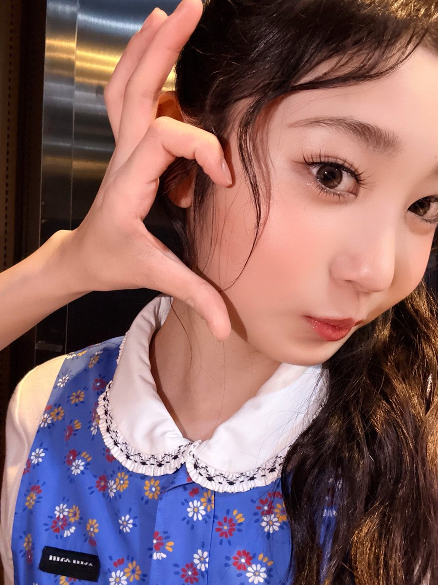tuneonandon's tweet photo. 볼 하트도 귀여움도 뽀뽀도 볼찌부도........🤭🤭 https://t.co/W25pK4LurV