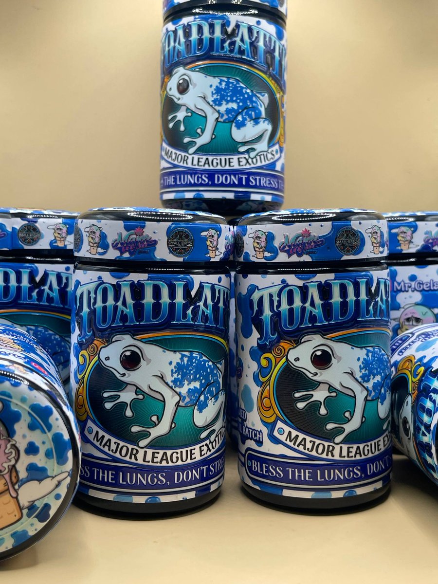 CannabisXTh's tweet photo. BLUE TOADLATTI

Blueberry candy.

Dessert sweetness.

Gas underneath.

Ridiculously smooth.

Starts in the head.

Ends in the body.

Mr. Gelatti knows dessert. 🫐🍬 https://t.co/BzXfKQRpGi