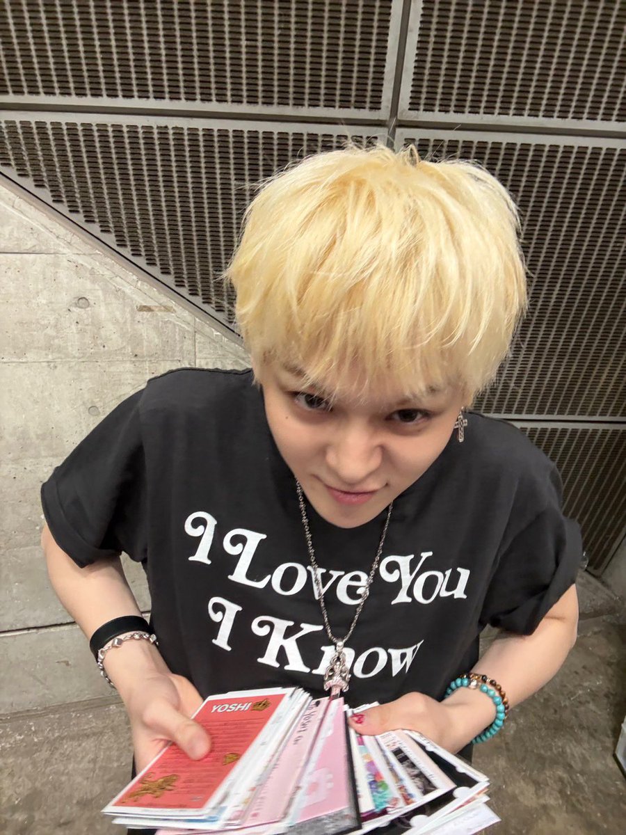 yoxiluv's tweet photo. 팬레터 flex😎 https://t.co/nYCsUfS2rH