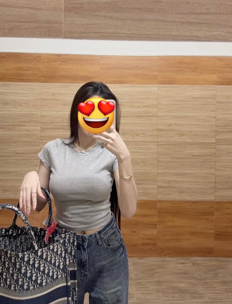 ZDuane57717's tweet photo. ครีมพรีเมี่ยม เนียนจริง ✨
บอกลาวิธีแต่งหน้าแบบเดิมๆ
ใช้แค่ตัวเดียว บำรุงกันแดดดด 🚘🚘

❎ไม่มีมัดจำ
ตรงปก ญแท้ ค่าาา 🥒🫶🏻💸💸

👇 #รับงานสุรินทร์ 

          👉ไอดี:  lita7511 https://t.co/wML37WtRwz